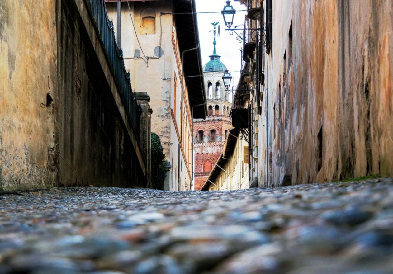 La Stanza Dei Sogni Hotel Saluzzo Exterior foto